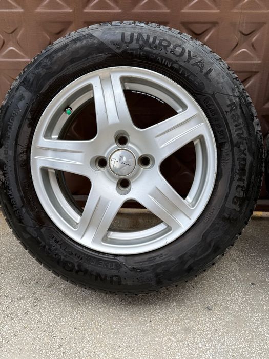 Джанти с гуми 4х100