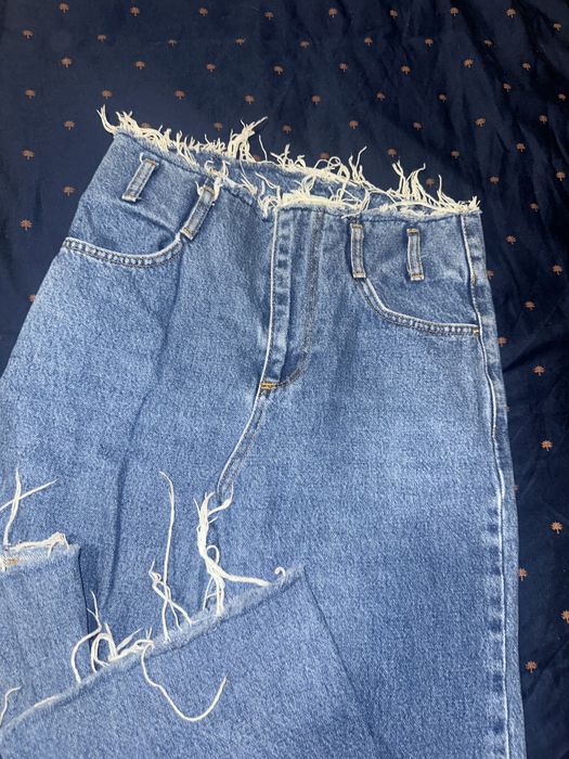 Дънки в перфектно състояние