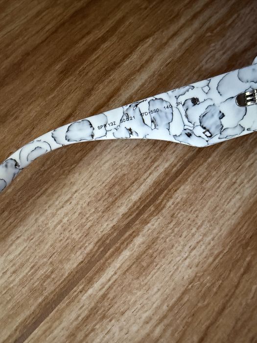Оригинални слънчеви очила Prada Matte White Marble и Dolce & Gabbana