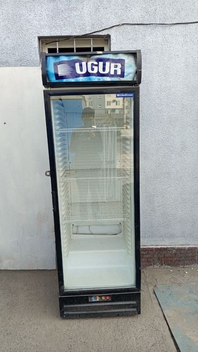 Vitrina xaladinlik yaqinda oldik