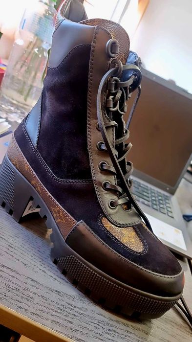 Louis Vitton BOOTS