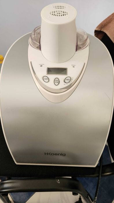 Masina inghetata Koenig HF180