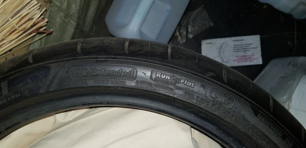 Летняя резина на мерседес.