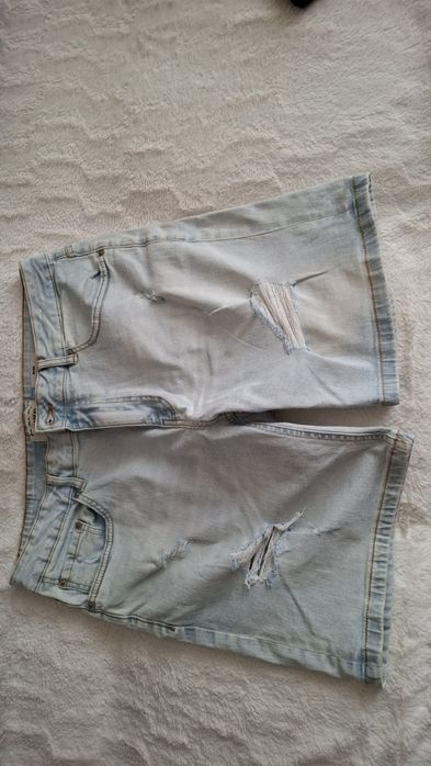 Blugi rupți albaștri barbati Pull&Bear