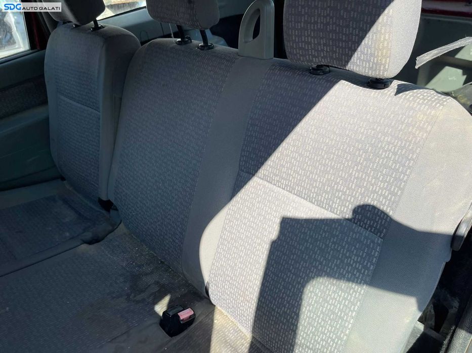 Bancheta Spate Pasageri Sezut cu Spatar Dacia Logan 1 MCV 2004 - 2012