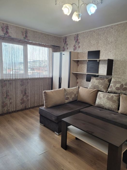 Дава се под наем Едностаен апартамент в Варна, Възраждане 3 - 40 кв.м за 300 € - Снимка #2