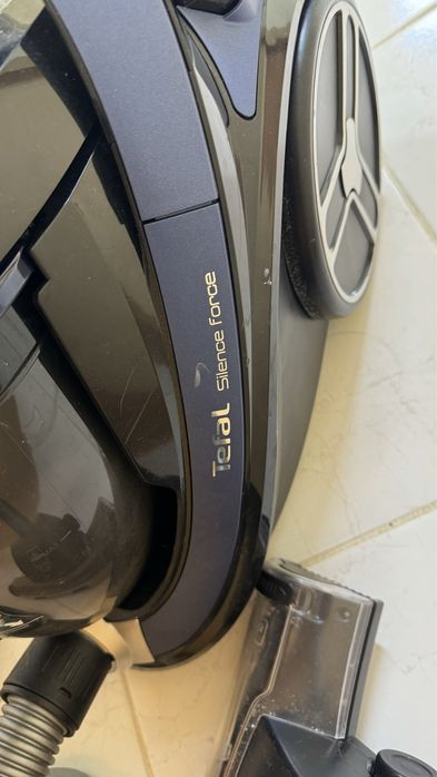 Пылесос Tefal silence force