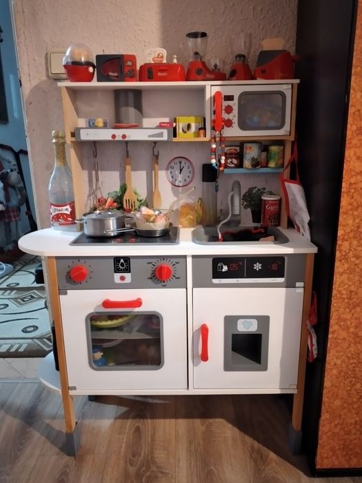 Детска Кухня Playtive