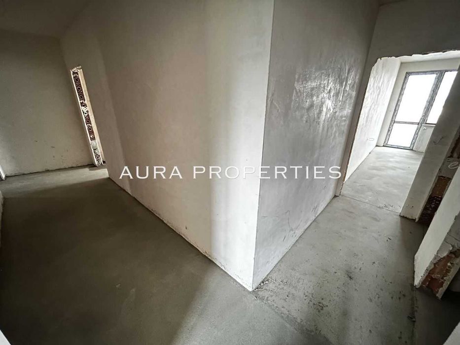 Продава се Тристаен апартамент в Разград, Житница - 117 кв.м за 1090 €/кв.м - Снимка #5