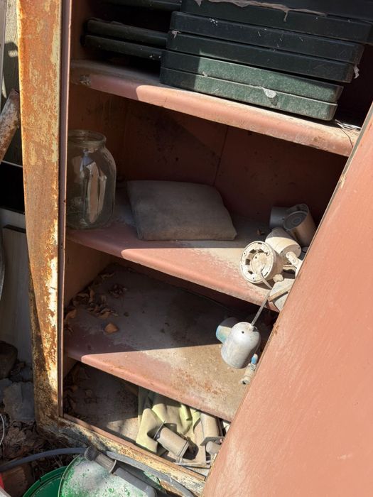 Сейф советски …..