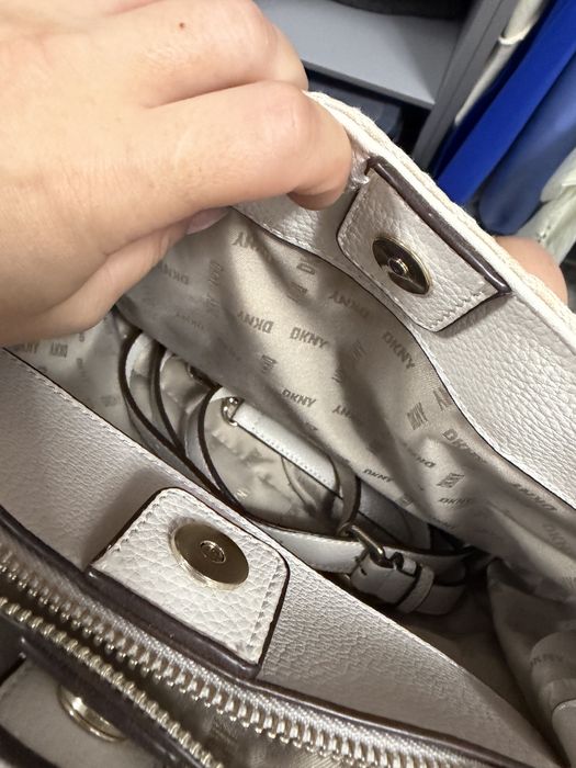 Genti valentino dkny guess
