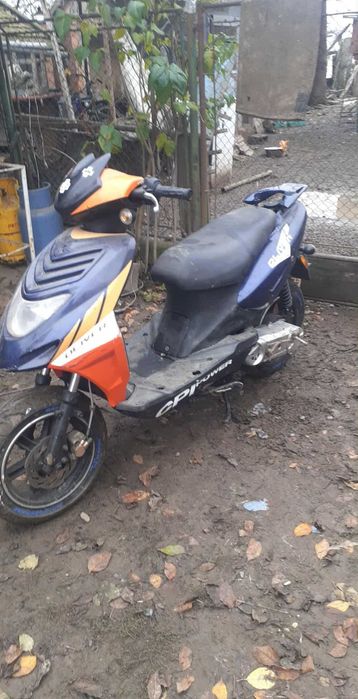 Vand scuter cpi oliver sport defect necesita un carburator