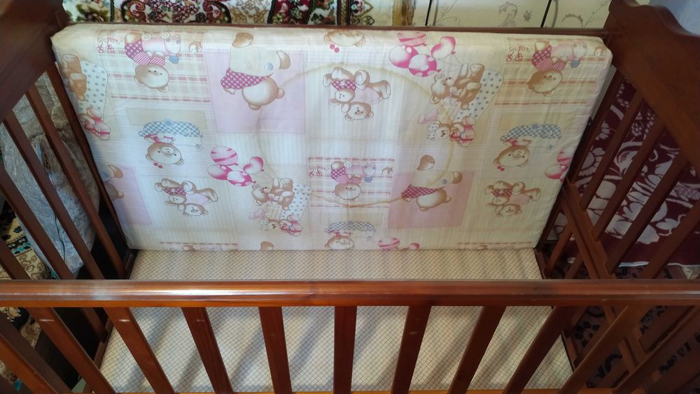 Детский деревянный манежик