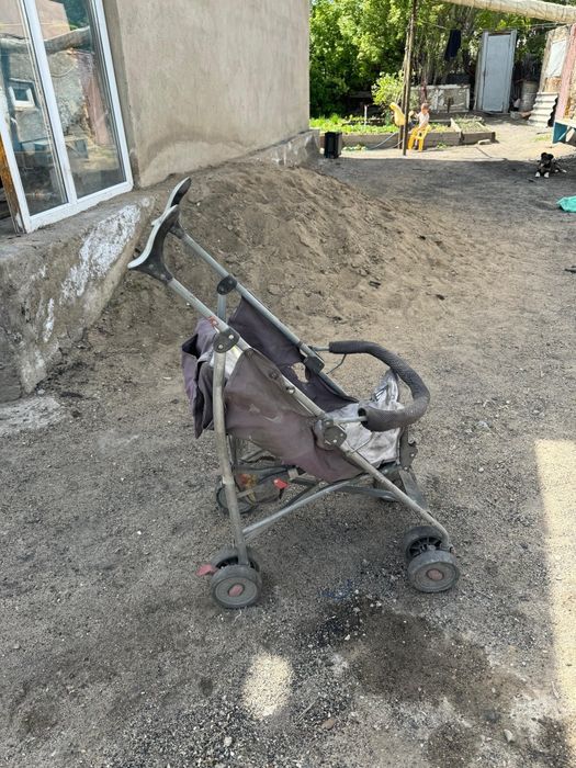 Продаётся коляска за 5 тысяч