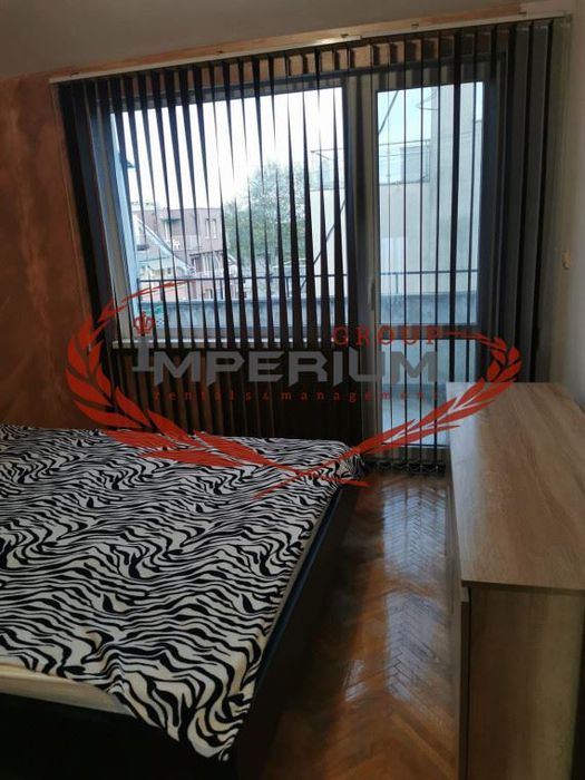 Дава се под наем Двустаен апартамент в Варна, Център - 56 кв.м за 382.5 € - Снимка #1