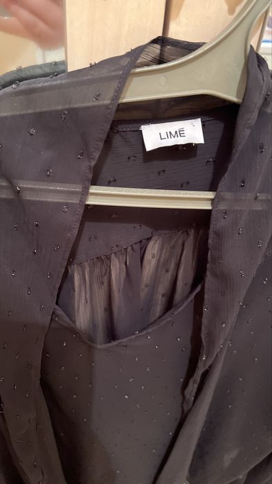 Женские одежды продаются