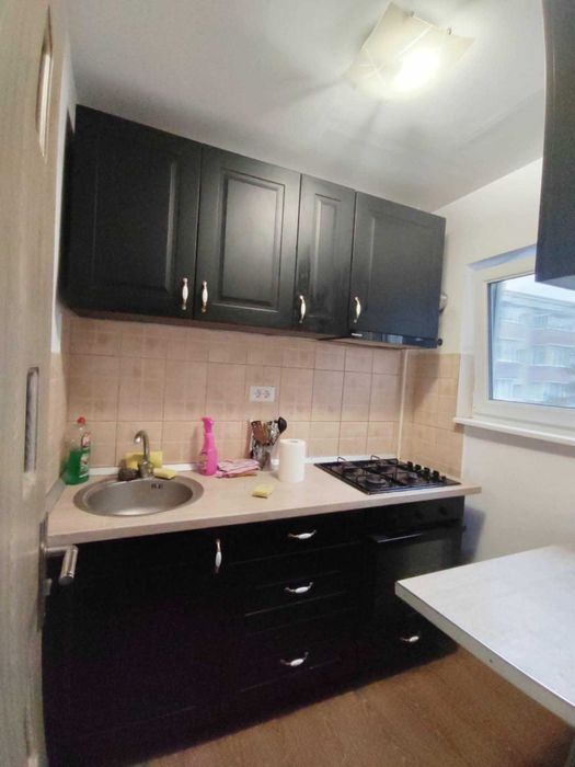 garsoniera de inchiriat pe termen lung sau regim hotelier