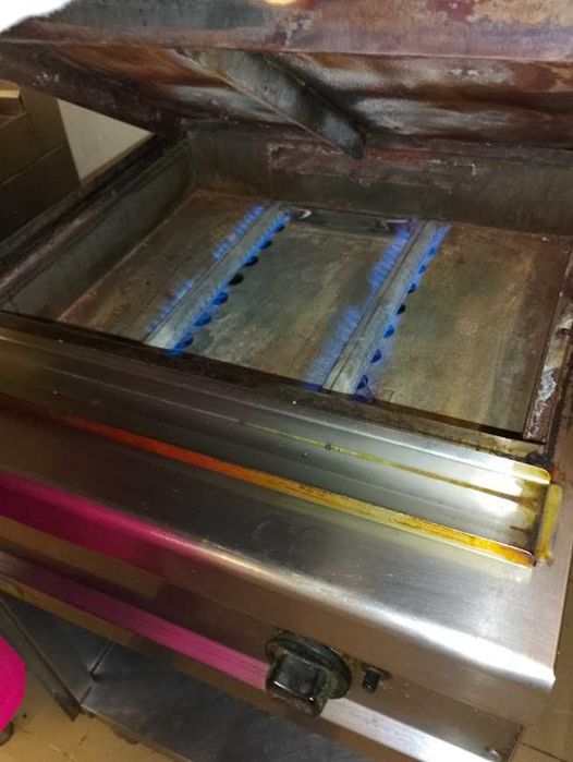 grill gratar plita pe gaz neted striat Marca modular Italia inox