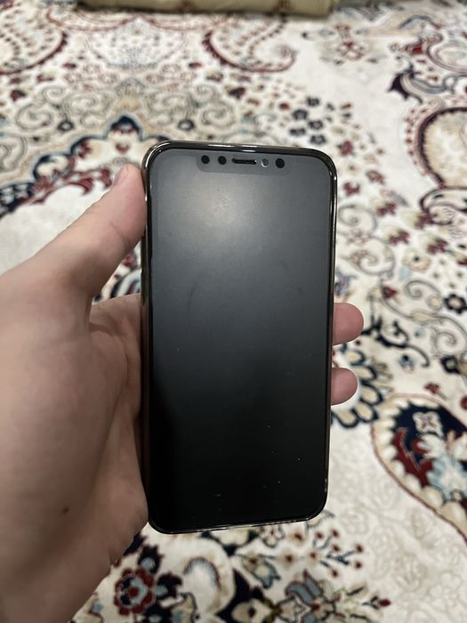 Продам Айфон 11 про