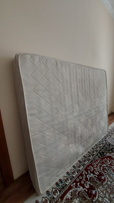 Матрас б/у продается