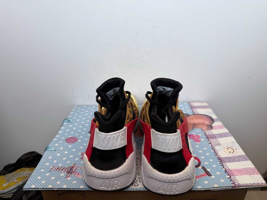 Nike Air Huarache`SNKRS Day`оригинални маратонки 48 номер