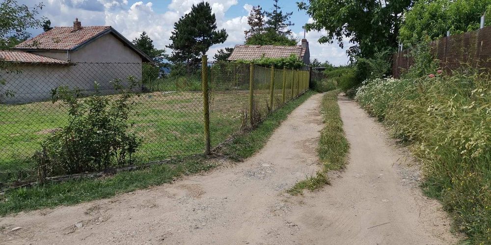 Продава се Къща в Казанлък - 2374 кв.м за 56 €/кв.м - Снимка #10