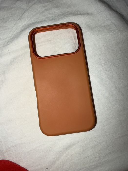 Husa iph 17 pro negociabil