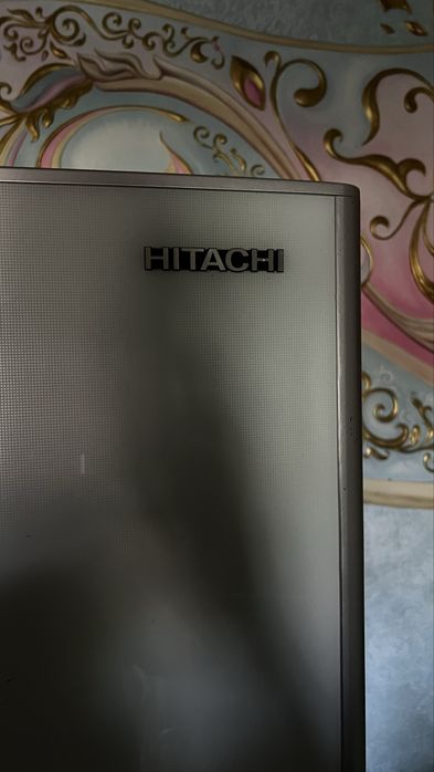 Продам холодильник Hitachi