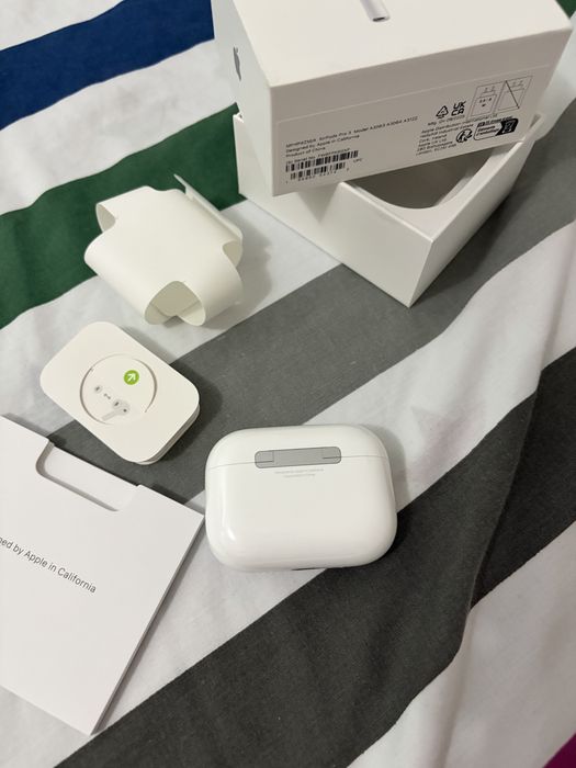AirPods Pro 3 cu factura si garantie!
