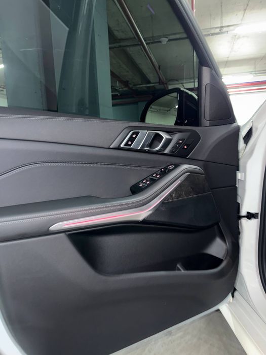 Продам BMW X5 40I
