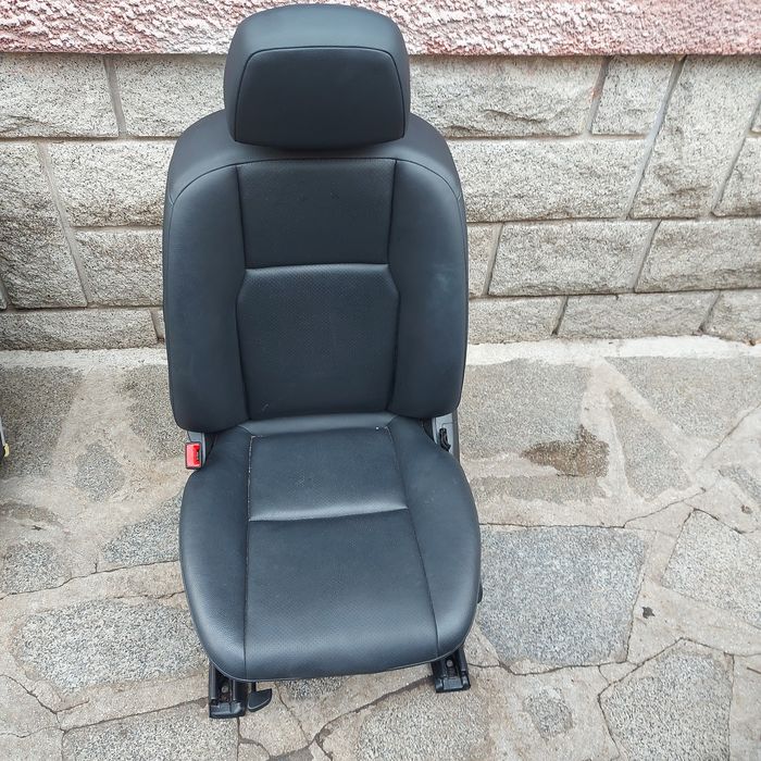 Предна лява седалка Мерцедес Ц клас 204 / Mercedes C class w204