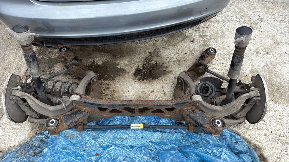 Punte spate audi a4 b8 b8.5 break avant completa