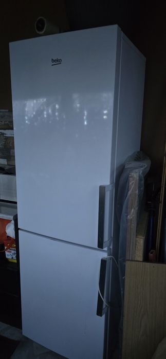Хладилник Beko-работещ