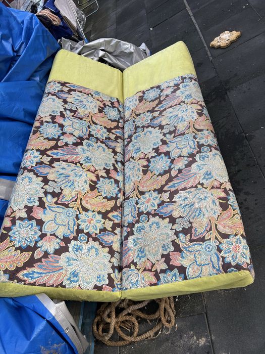 Vand canapea extesibila 69 lei