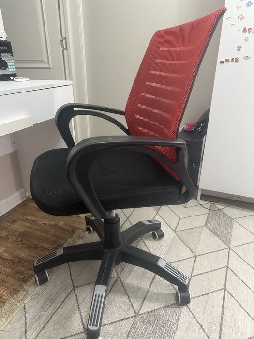 Кресло офисное б/у