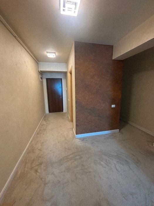 Inchiriez apartament 3 camere JT TOWER Mamaia SAT