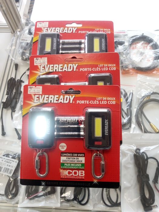 Къмпинг led фенерче ключодържател