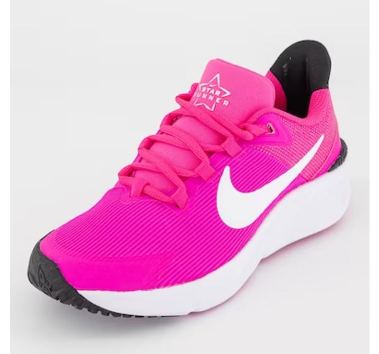 Нови маратонки nike 38- 39н. Оригинални