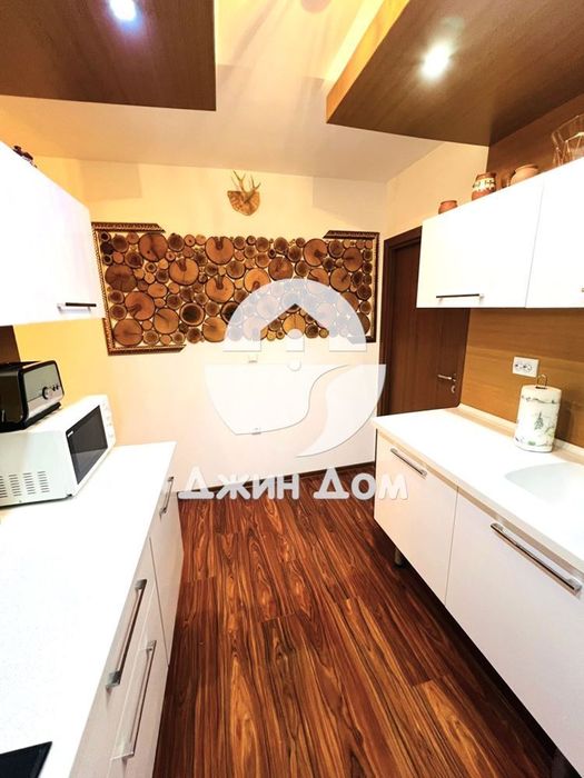 Продава се Четиристаен апартамент в к.к. Слънчев бряг - 250 кв.м за 521 €/кв.м - Снимка #4