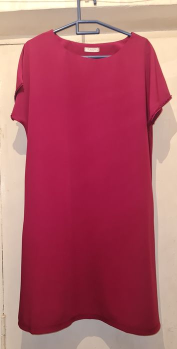 платья  шикарные 48- 50рр