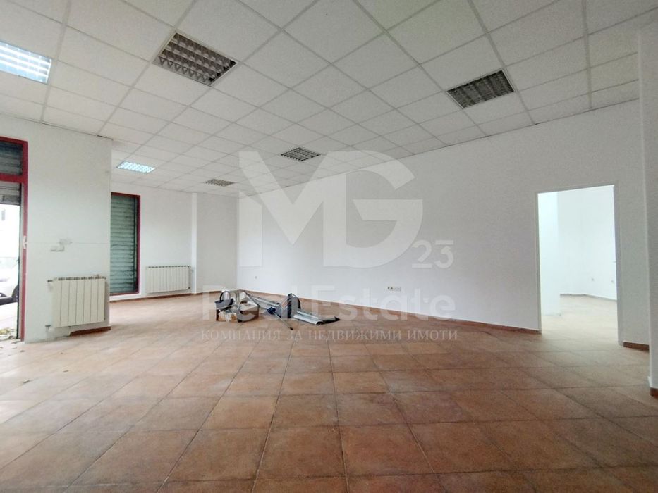 Продава се Магазин в Пловдив, Кършияка - 97 кв.м за 1475 €/кв.м - Снимка #1