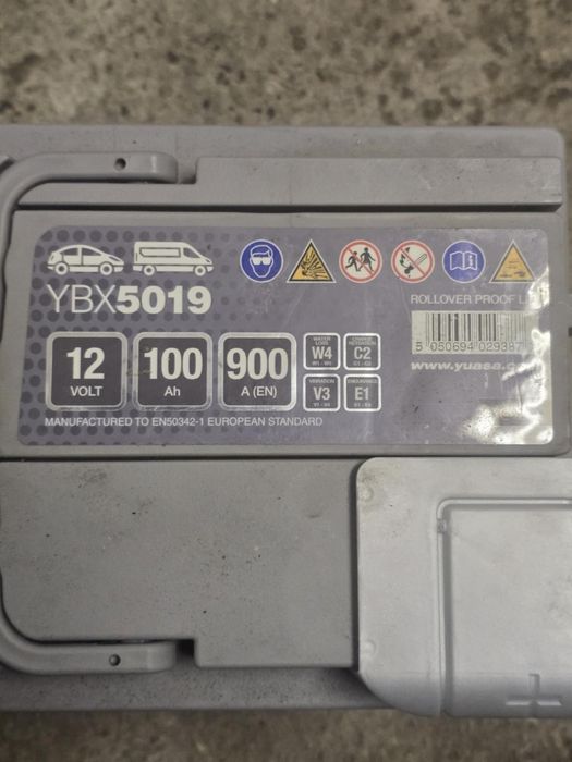 Акумулатор 100Ah YUASA