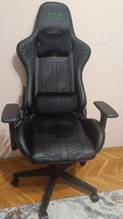 Геймърски стол Razer Edition