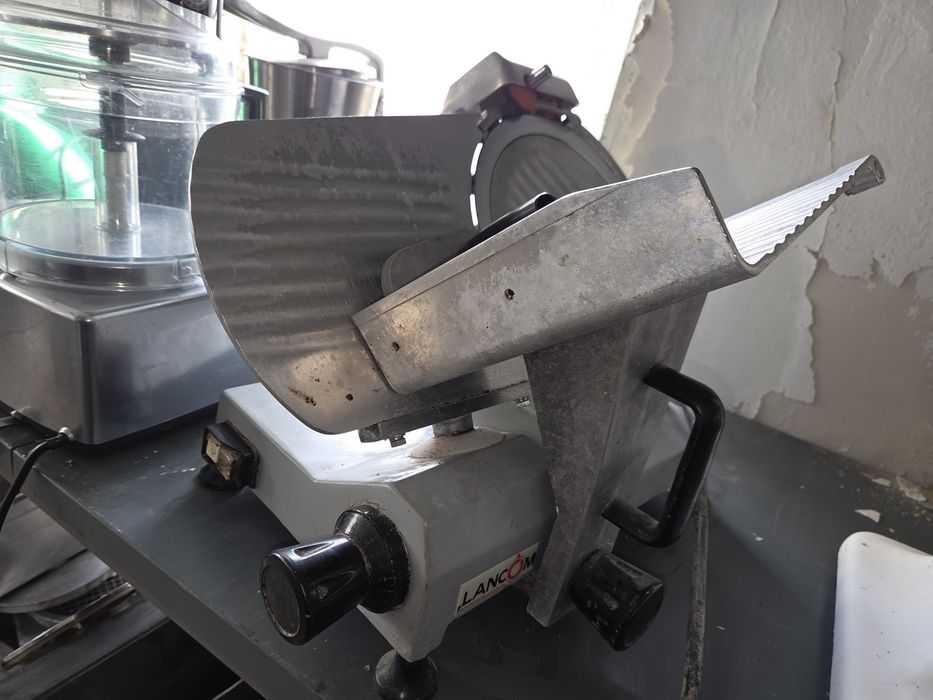 Mixer planetar, robot de legume, feliator