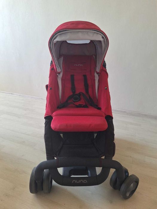 Бебешка количка Нуна