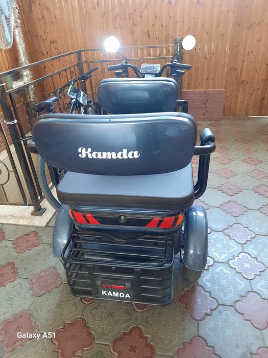 Продам трицикл новый