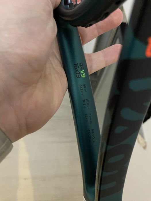 Wilson Blade 98 v9 16x19 L3