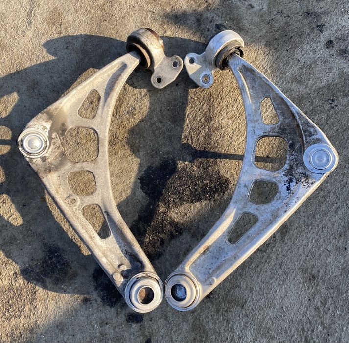 Носачи за Бмв Е46 без разбито!!!