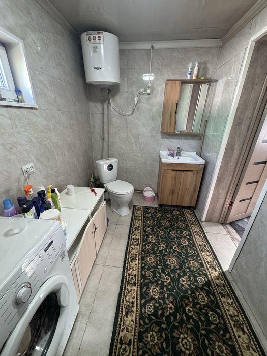 Үй сатылады 4 бөлмелі