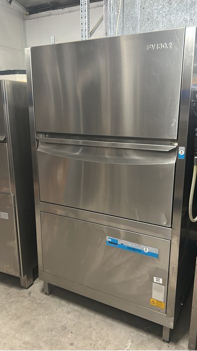 Masina de splalat oale -ustesile   Meiko Fv 130.2